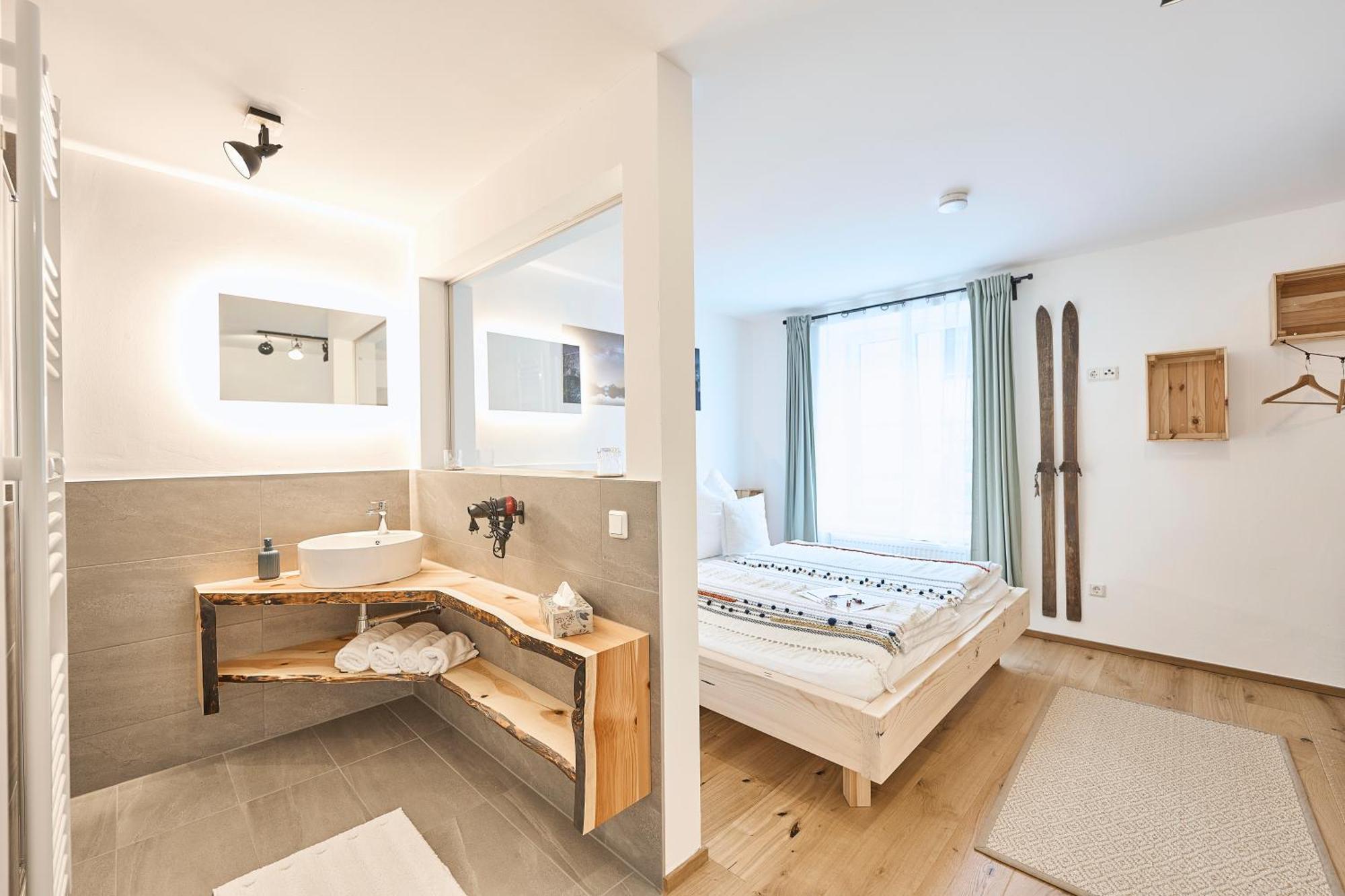Apartment Gaestehaus Zeitraum *